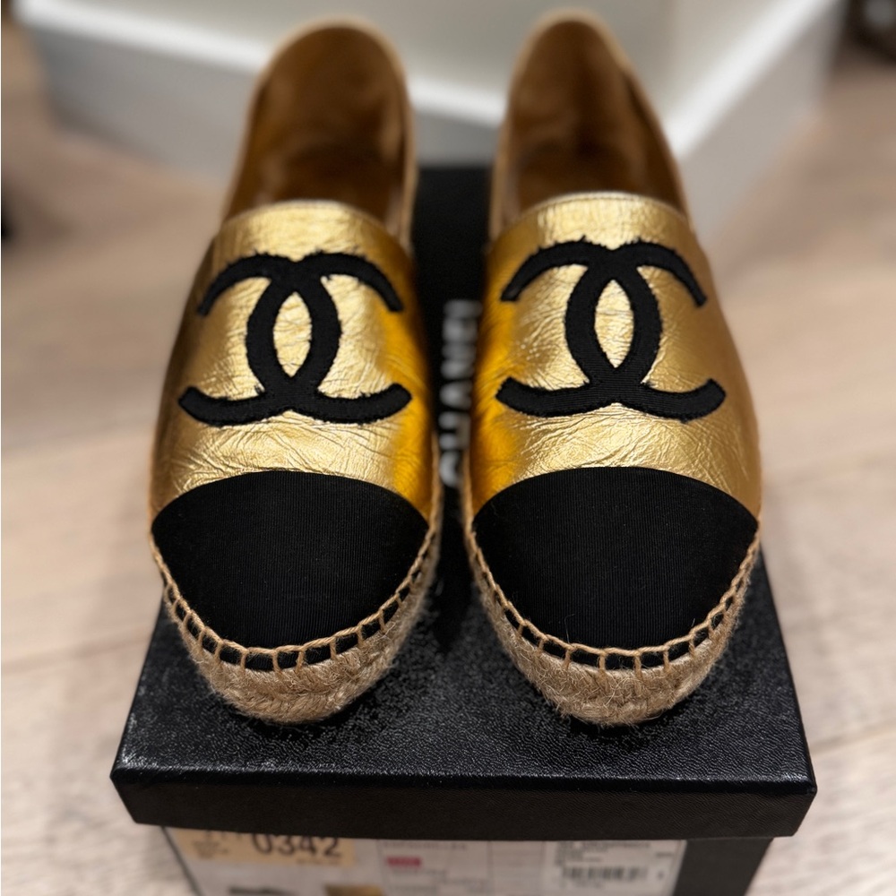 CHANEL Metallic Gold and Black Espadrilles